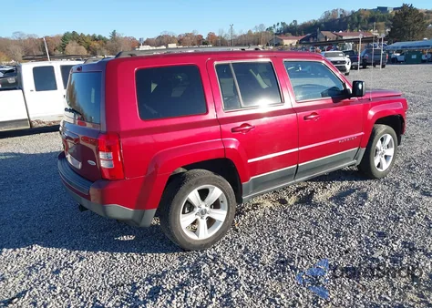 2013 Jeep Patriot Latitude z USA, uszkodzony, nr VIN 1C4NJRFB4DD165340